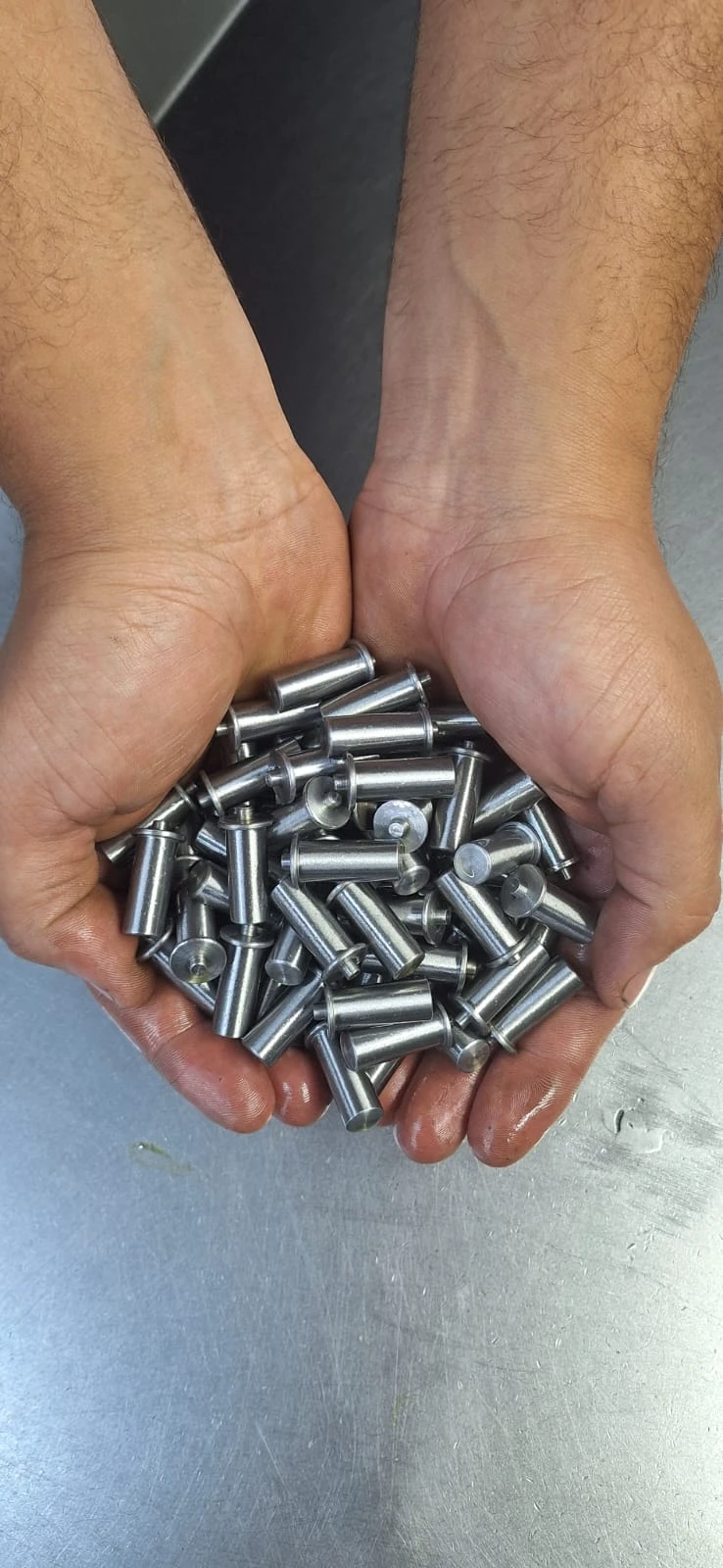 Peça de usinagem expandível