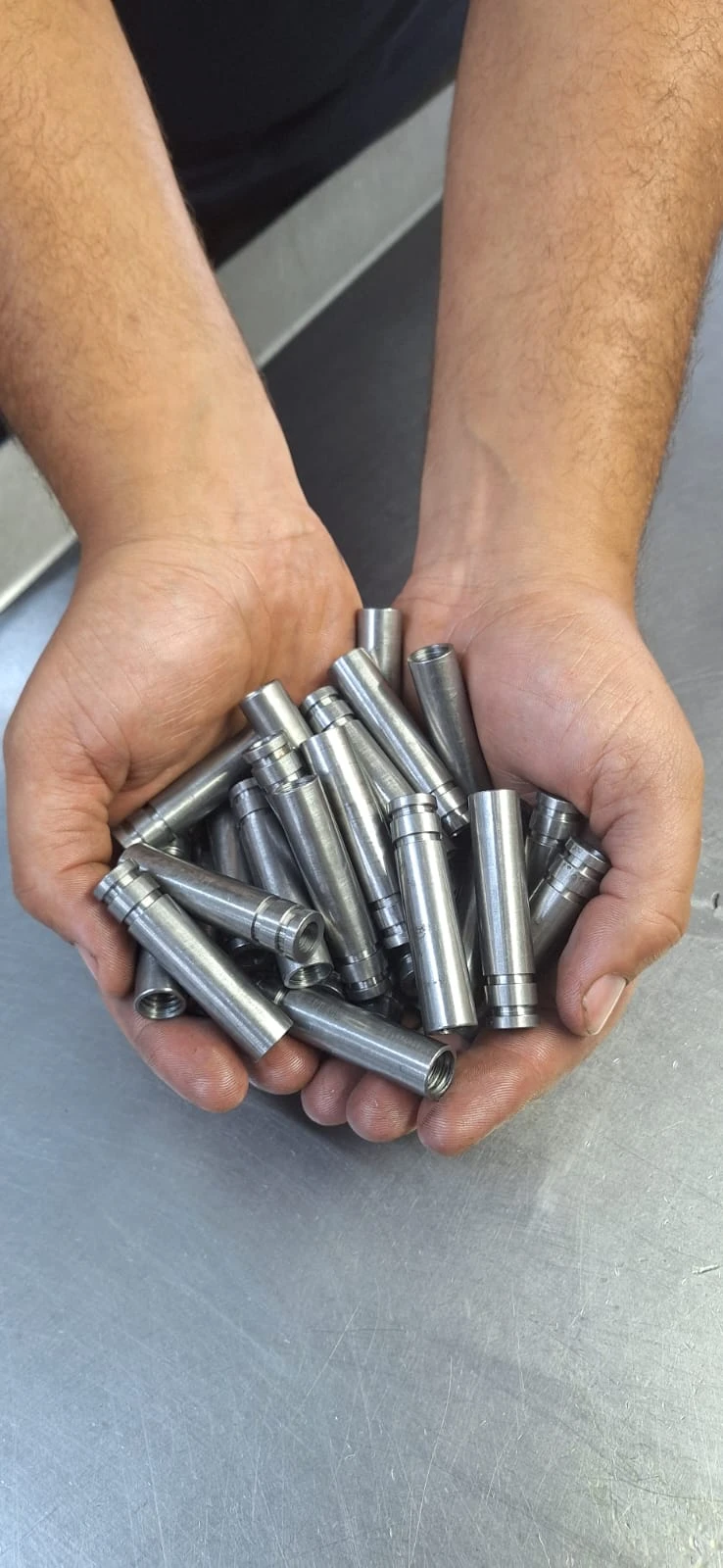 Peça de usinagem expandível